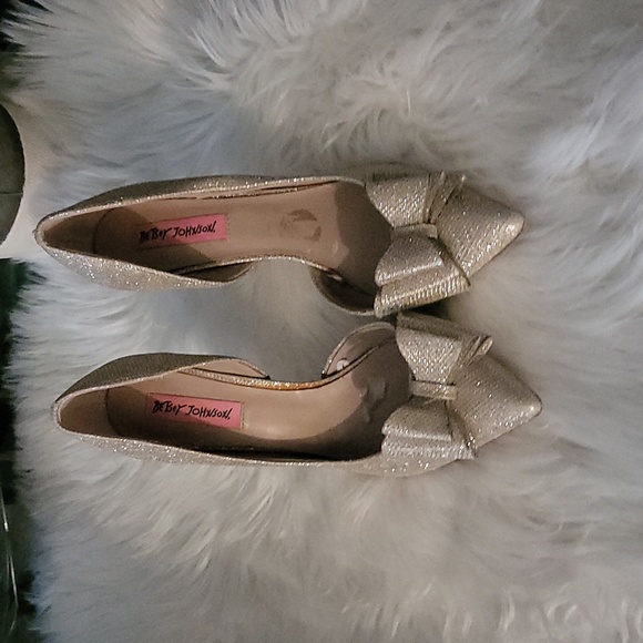 Betsey Johnson bling bling shiny PRINCE d'Orsay Pump - Picture 2 of 14